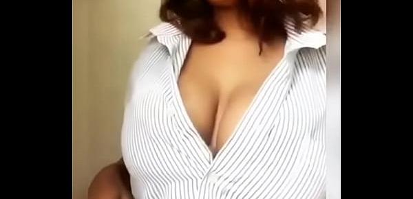  Bhabi’s need someone to grave her BooB’s from behind